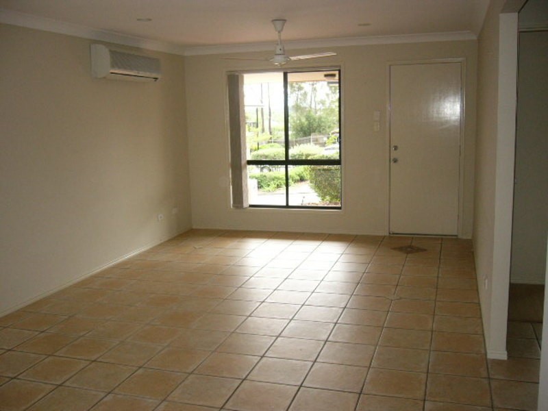 26/8  Buckingham Place, Eight Mile Plains QLD 4113