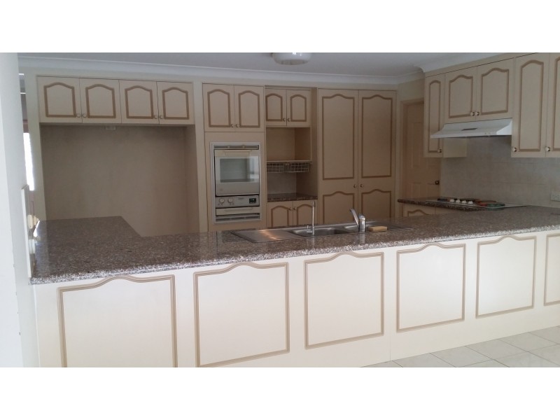 22 Norell Place, Eight Mile Plains QLD 4113