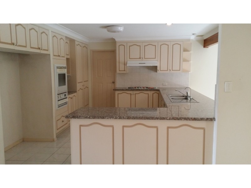 22 Norell Place, Eight Mile Plains QLD 4113