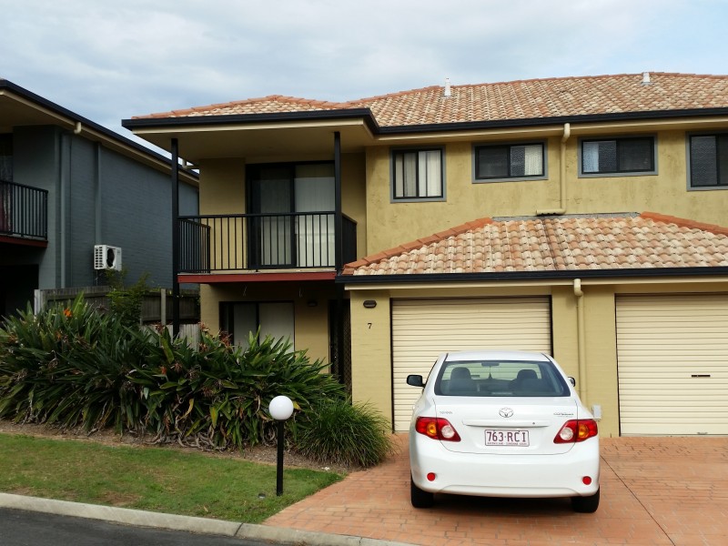 7/8 Buckingham Place, Eight Mile Plains QLD 4113
