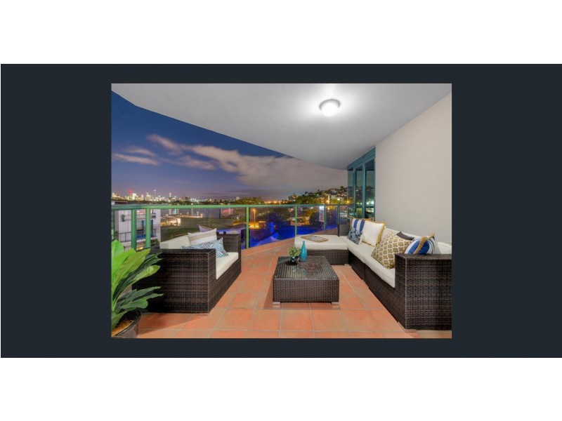 8/27 Harbour Rd, Hamilton QLD 4007