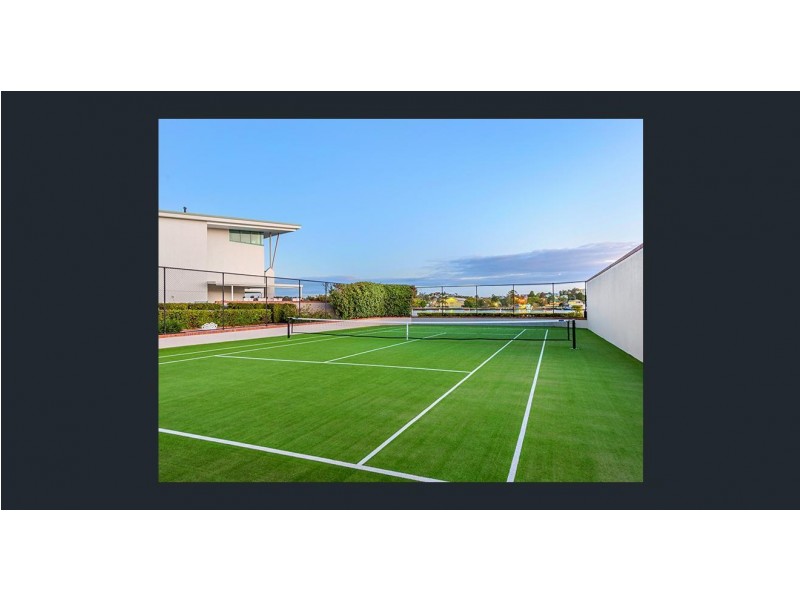 8/27 Harbour Rd, Hamilton QLD 4007