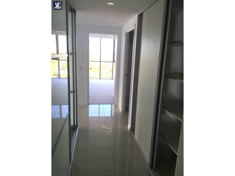 804/378  Marine Parade, Labrador QLD 4215