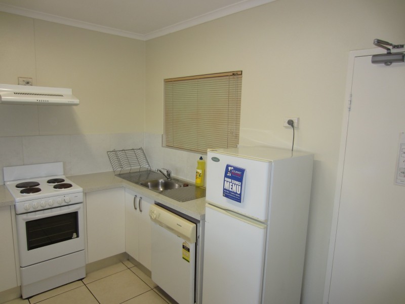211/191 McLeod Street Cairns North, Cairns North QLD 4870