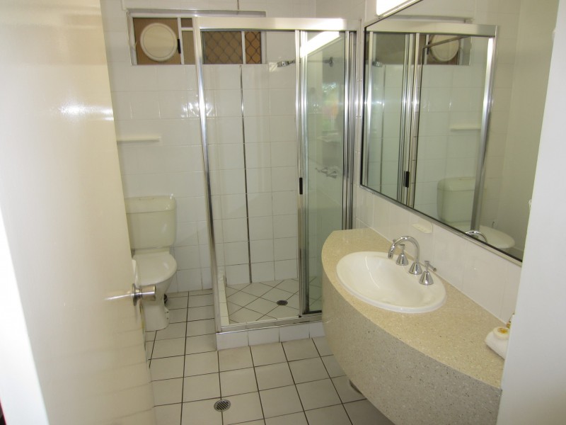 211/191 McLeod Street Cairns North, Cairns North QLD 4870