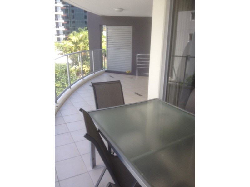 244/21-31 Cypress Ave, Surfers Paradise QLD 4217