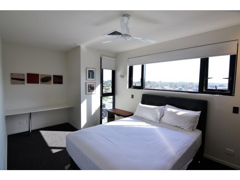 2115/9 Edmondstone Street, South Brisbane QLD 4101