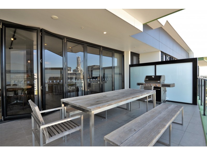 2115/9 Edmondstone Street, South Brisbane QLD 4101