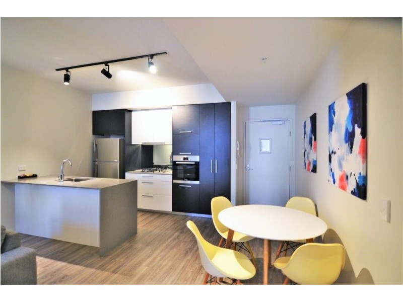 1016/9 Edmondstone street, South Brisbane QLD 4101