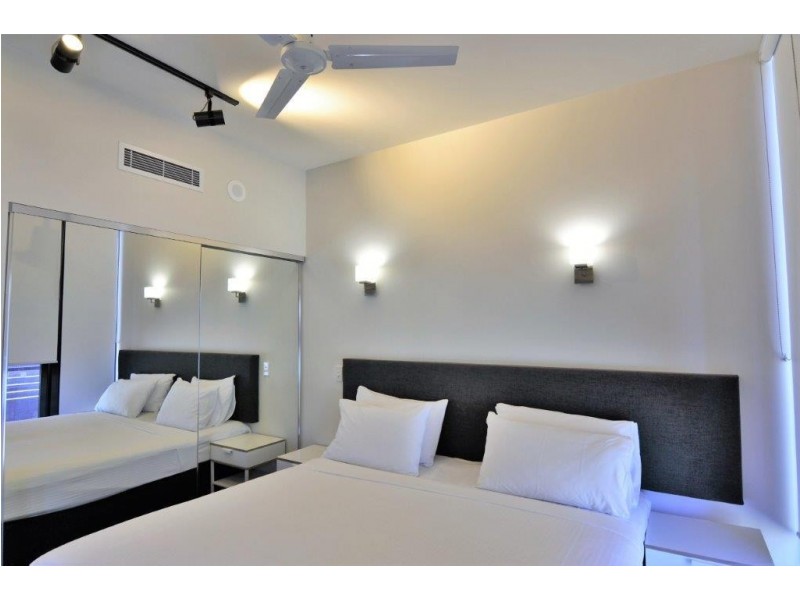 1016/9 Edmondstone street, South Brisbane QLD 4101