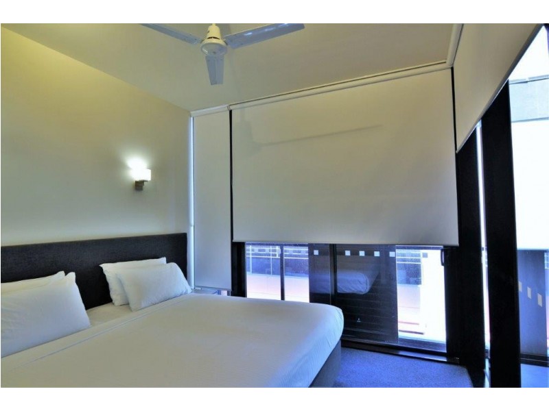 1016/9 Edmondstone street, South Brisbane QLD 4101