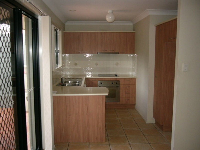 26/26 Buckingham Place, Eight Mile Plains QLD 4113