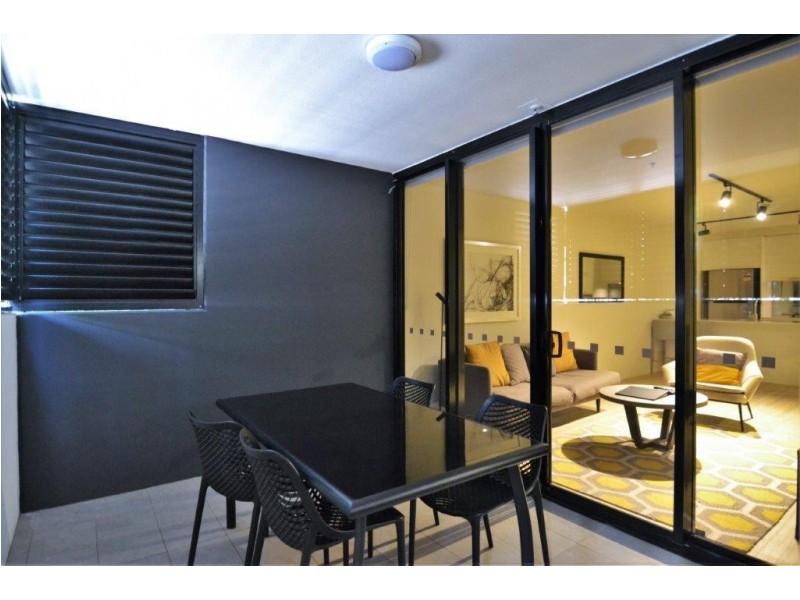 2031/9 Edmondstone street, South Brisbane QLD 4101