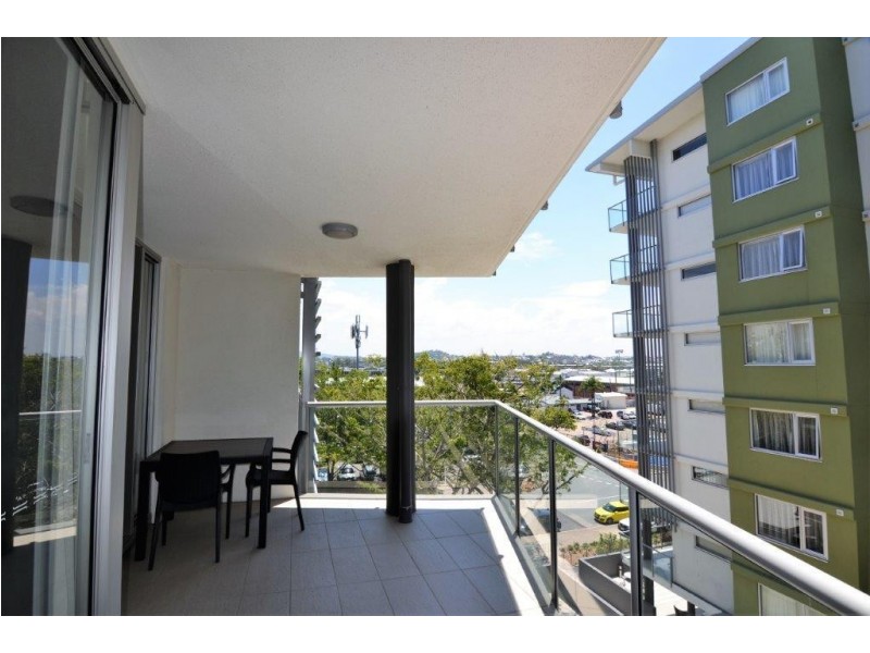 32 Agnes Street, Albion QLD 4010