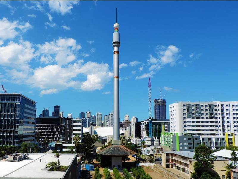 2065/9 Edmondstone Street, South Brisbane QLD 4101