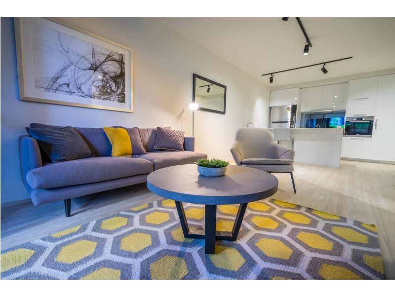 2065/9 Edmondstone Street, South Brisbane QLD 4101