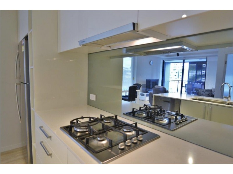 2018/9 Edmondstone street, South Brisbane QLD 4101