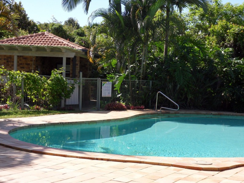 waterfront unit @/11 waterford court, Bundall QLD 4217