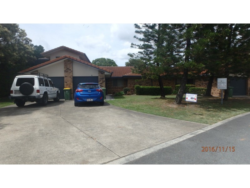 waterfront unit @/11 waterford court, Bundall QLD 4217