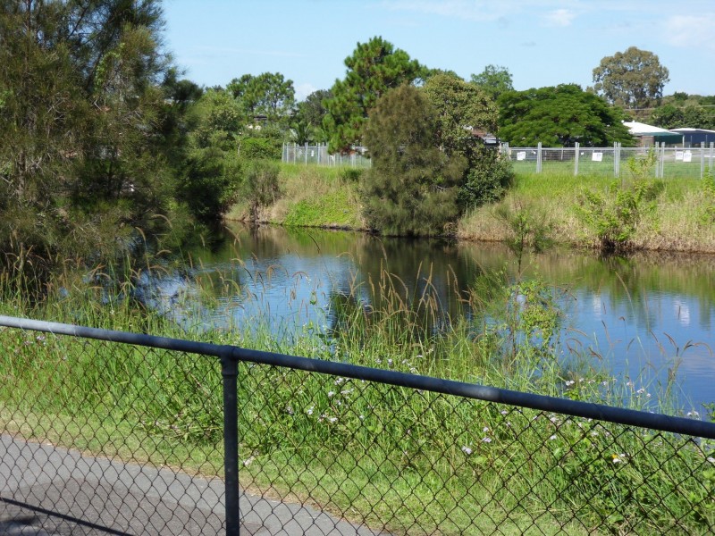 waterfront unit @/11 waterford court, Bundall QLD 4217