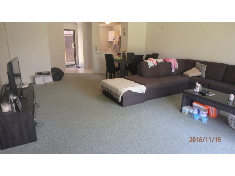 waterfront unit @/11 waterford court, Bundall QLD 4217
