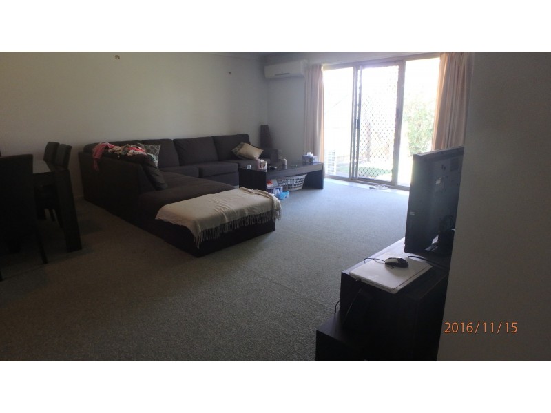 waterfront unit @/11 waterford court, Bundall QLD 4217