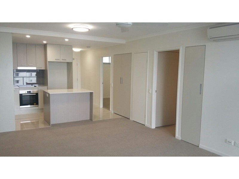 54 Slobodian Ave, Eight Mile Plains QLD 4113