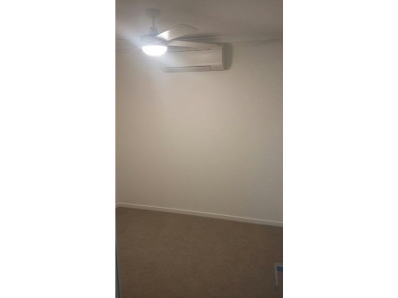 54 Slobodian Ave, Eight Mile Plains QLD 4113