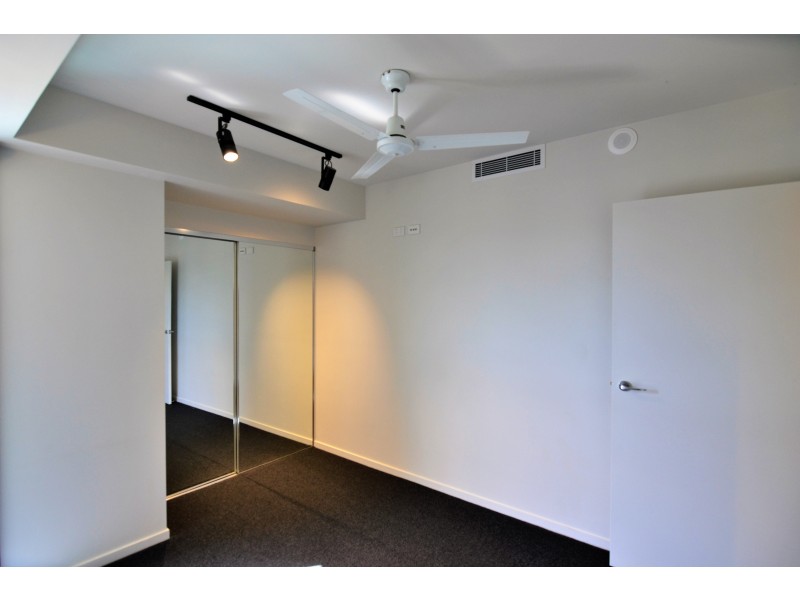 2046/9  Edmondstone street, South Brisbane QLD 4101