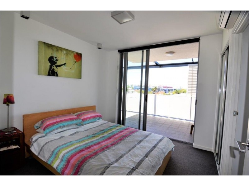 710/159 Logan Road, Woolloongabba QLD 4102