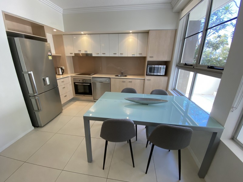 110/1-7 Moores Cresc, Varsity Lakes QLD 4227