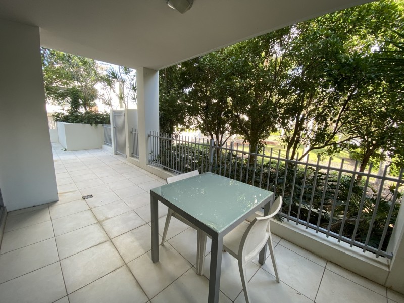 110/1-7 Moores Cresc, Varsity Lakes QLD 4227