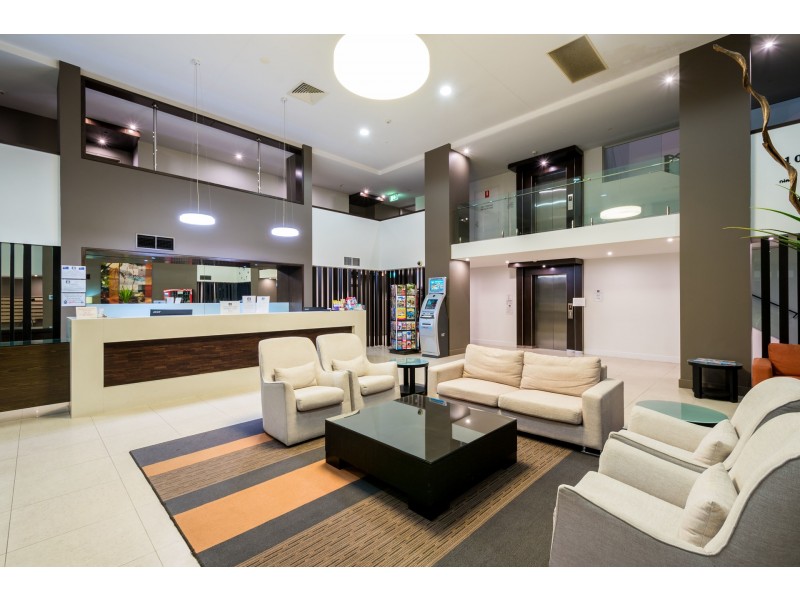 151/1-7 Moores Crescent, Varsity Lakes QLD 4227