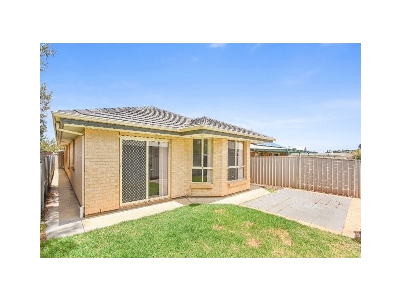 18 Windlass Square, Seaford Rise SA 5169
