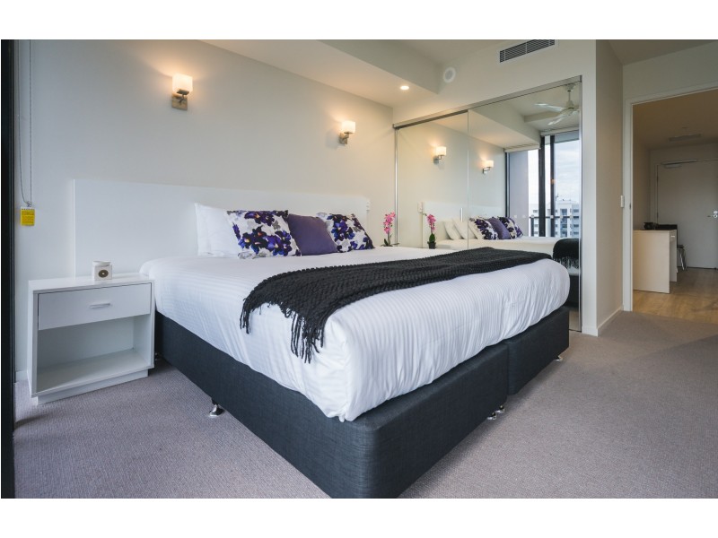 2106/9 Edmondstone Street, South Brisbane QLD 4101