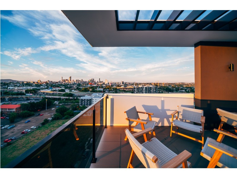 1/28 Wolseley St, Woolloongabba QLD 4102