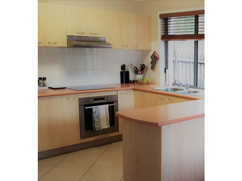 San Capistrano 1 Santa Isobel Blvd, Pacific Pines QLD 4211