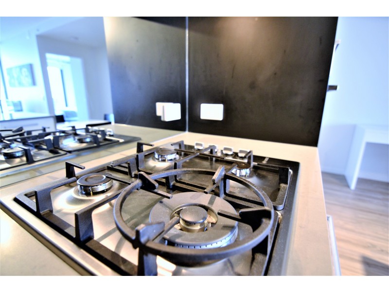 1092/9 Edmondstone street, South Brisbane QLD 4101