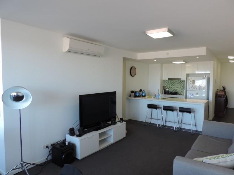 310/159 logan road, Woolloongabba QLD 4102