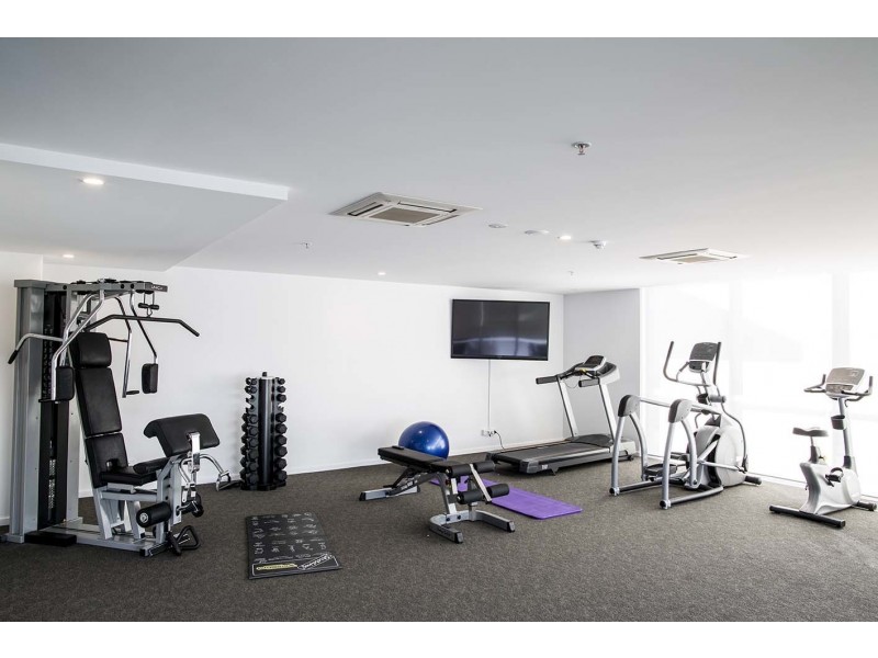 17 Bath, Labrador QLD 4215