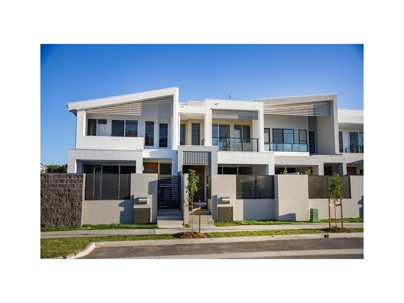 40 Florabella Drive, Robina QLD 4226