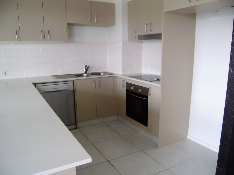 48/2 Acacia Court, Robina QLD 4226