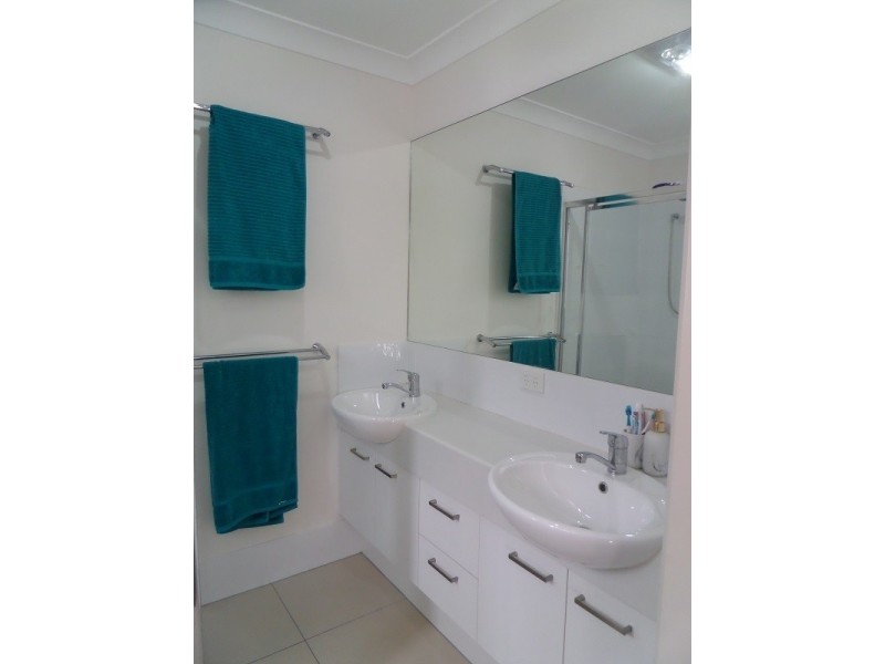 25 South Quarter Drive, Loganlea QLD 4131