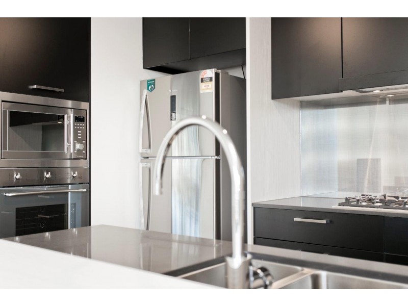 Fully Furnished 2 Bedroom Apartment/27 Cordelia Street, South Brisbane QLD 4101