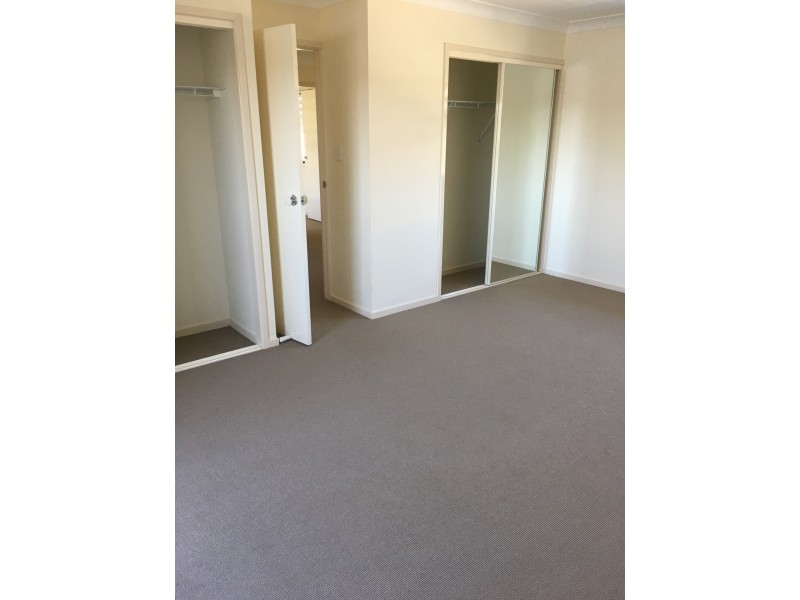 Kearneys Spring QLD 4350