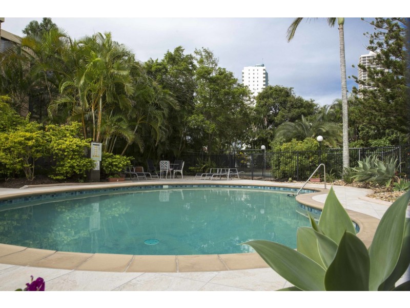 46/2916 Gold Coast Highway, Surfers Paradise QLD 4217