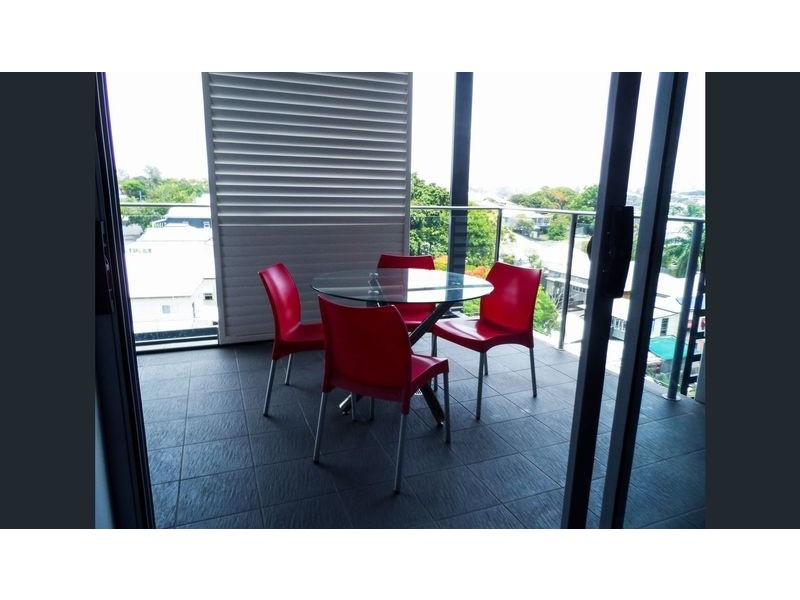 502/159 Logan Road, Woolloongabba QLD 4102