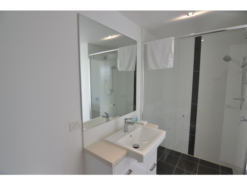 203/159 Logan road, Woolloongabba QLD 4102