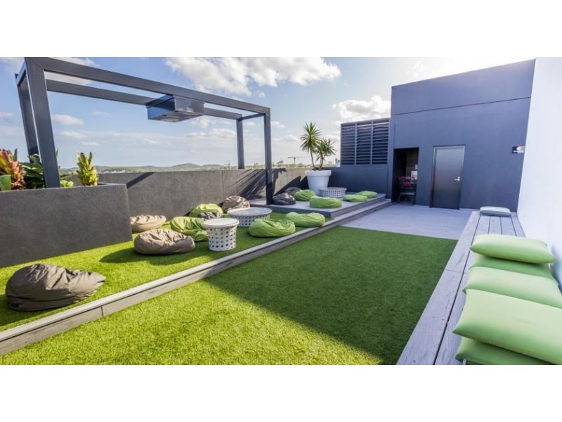 203/159 Logan road, Woolloongabba QLD 4102