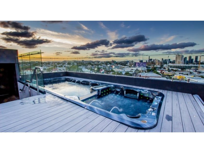 203/159 Logan road, Woolloongabba QLD 4102